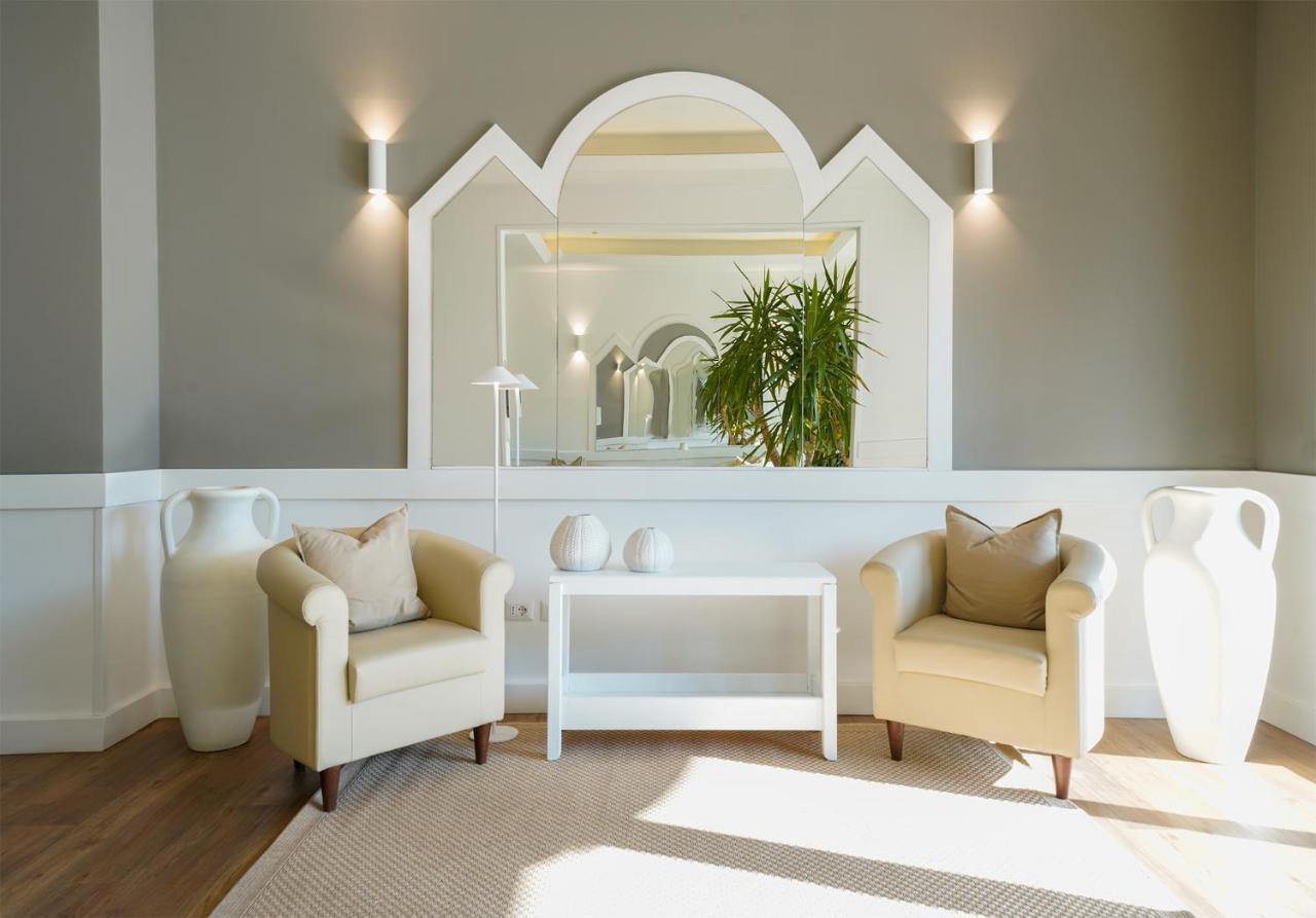 קאטוליקה Residence Capitol מראה חיצוני תמונה