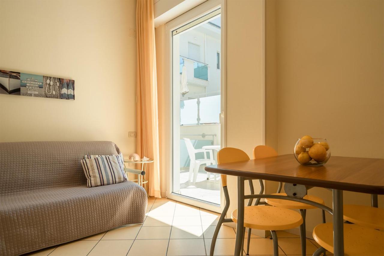 קאטוליקה Residence Capitol מראה חיצוני תמונה