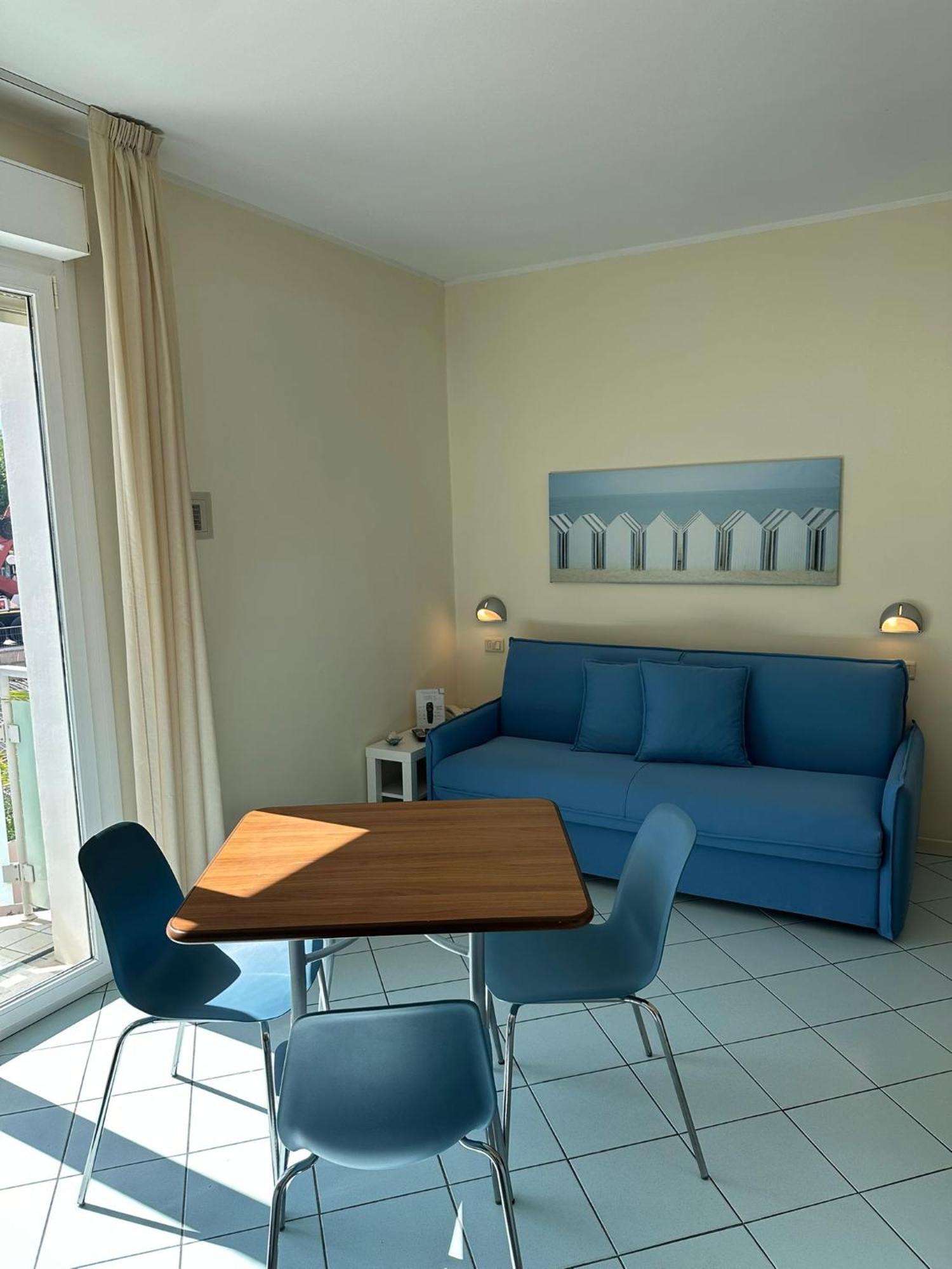 קאטוליקה Residence Capitol מראה חיצוני תמונה